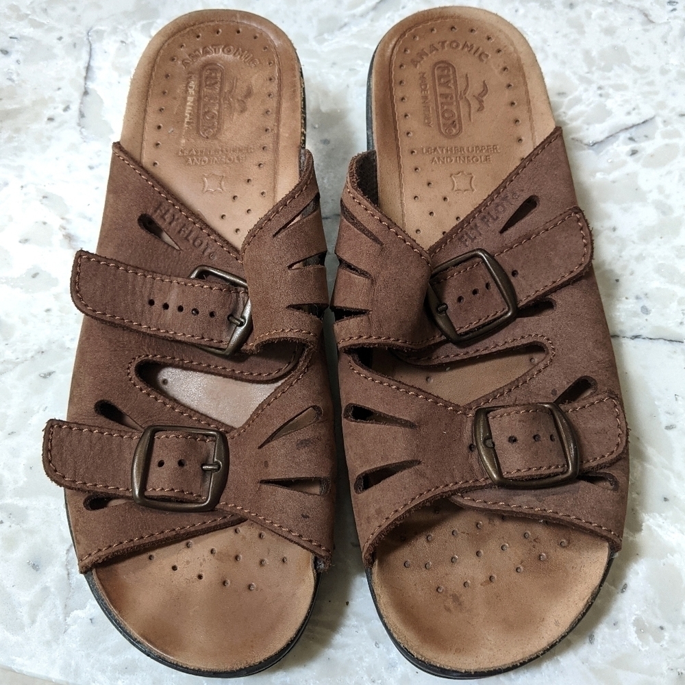 𝅺FLY flot Leather Sandals